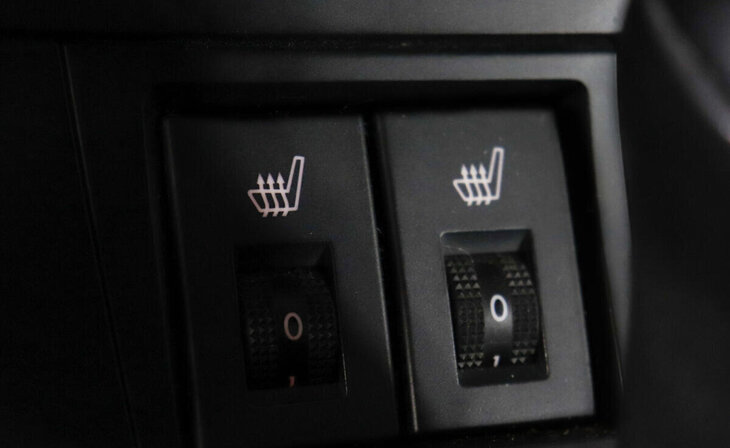 Mazda 3 - Фото 8