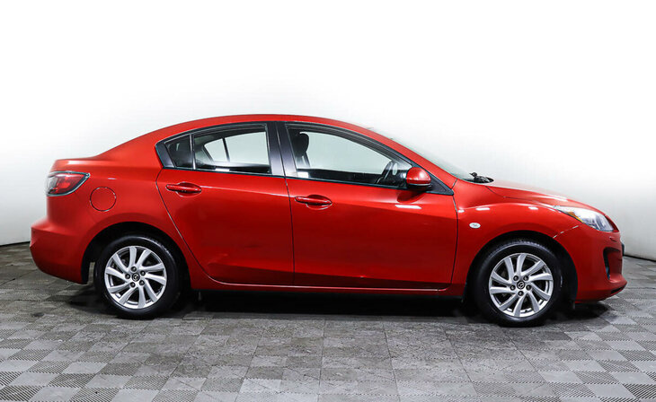 Mazda 3 - Фото 3