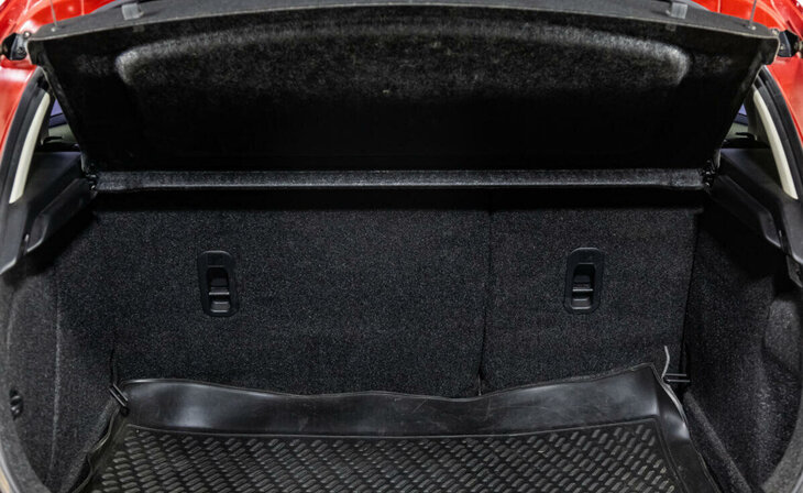 Mazda 3 - Фото 13