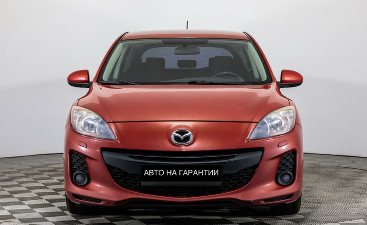 Mazda 3 - Фото 1