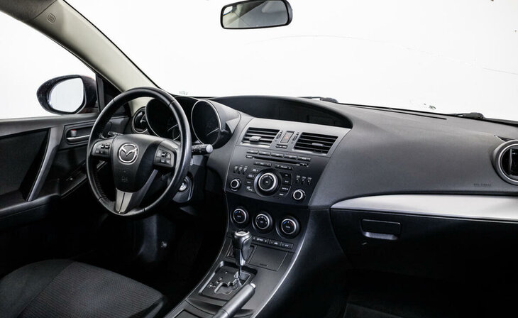 Mazda 3 - Фото 6