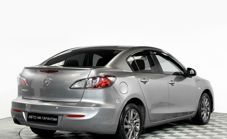 Mazda 3 - Фото 4