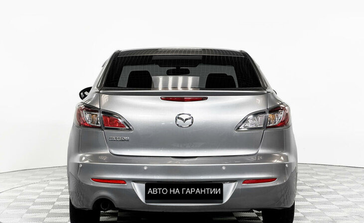 Mazda 3 - Фото 5