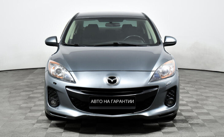 Mazda 3 - Фото 1
