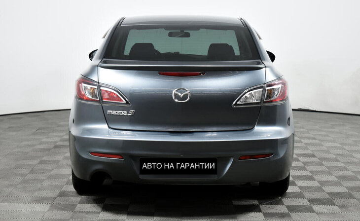 Mazda 3 - Фото 5
