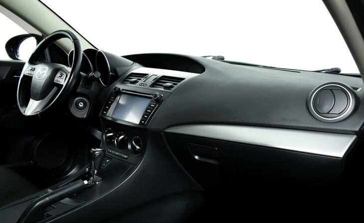 Mazda 3 - Фото 6