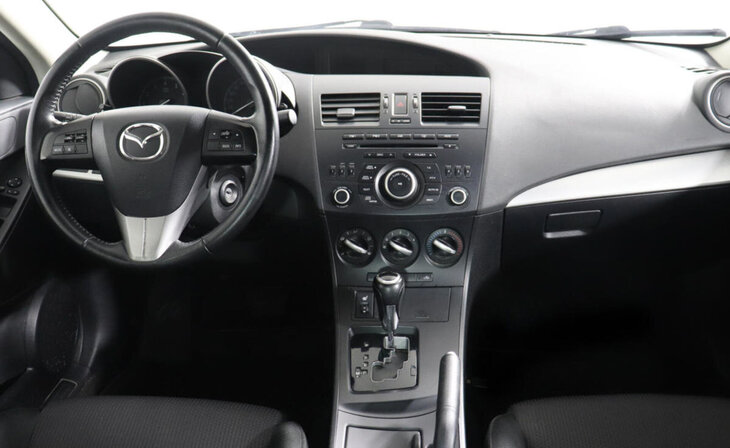 Mazda 3 - Фото 5