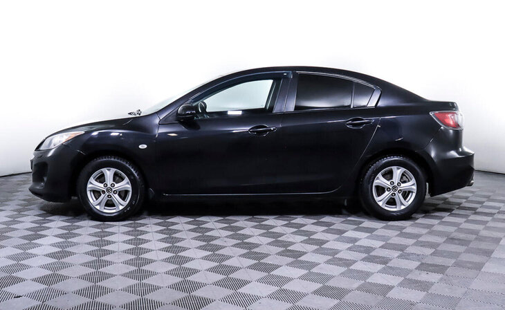 Mazda 3 - Фото 2
