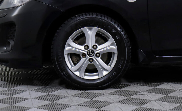 Mazda 3 - Фото 8