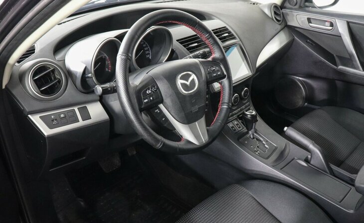 Mazda 3 - Фото 5