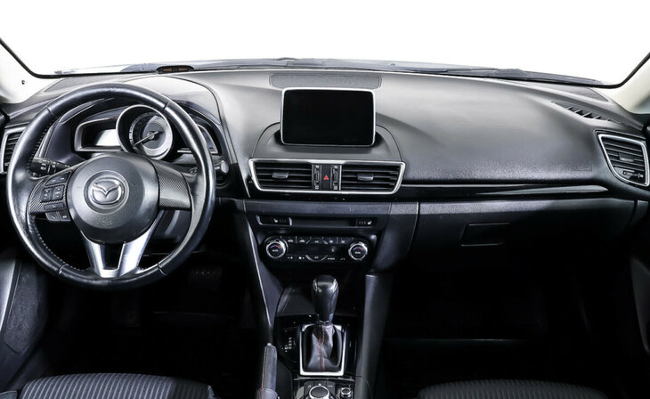 Mazda 3 - Фото 9