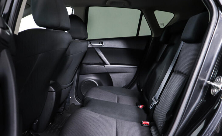 Mazda 3 - Фото 14