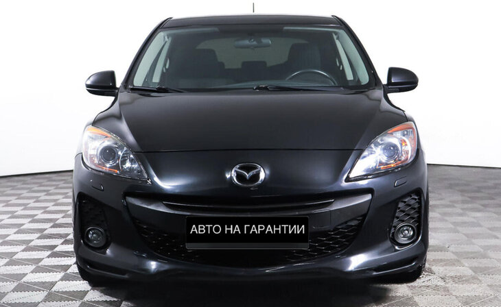 Mazda 3 - Фото 1