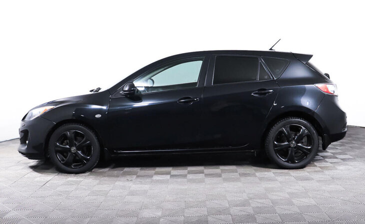 Mazda 3 - Фото 2