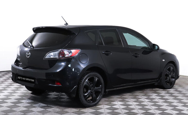 Mazda 3 - Фото 4