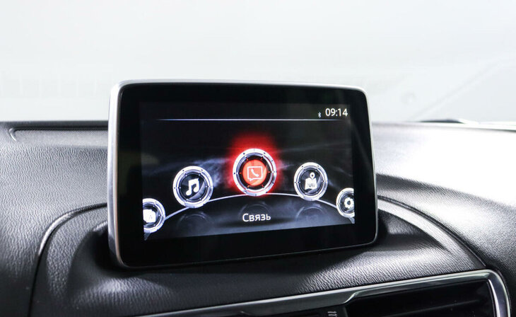 Mazda 3 - Фото 9