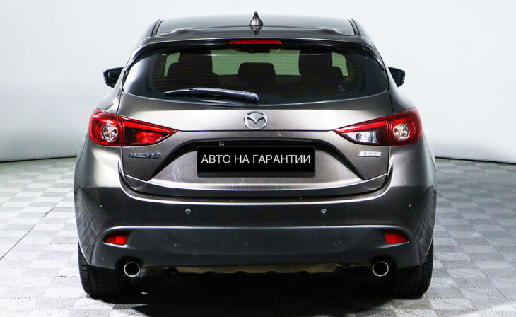 Mazda 3 - Фото 3