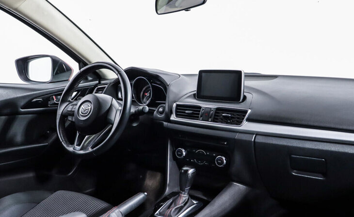 Mazda 3 - Фото 4