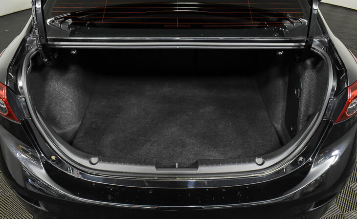 Mazda 3 - Фото 18