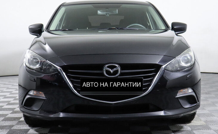 Mazda 3 - Фото 1