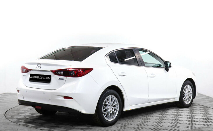 Mazda 3 - Фото 4