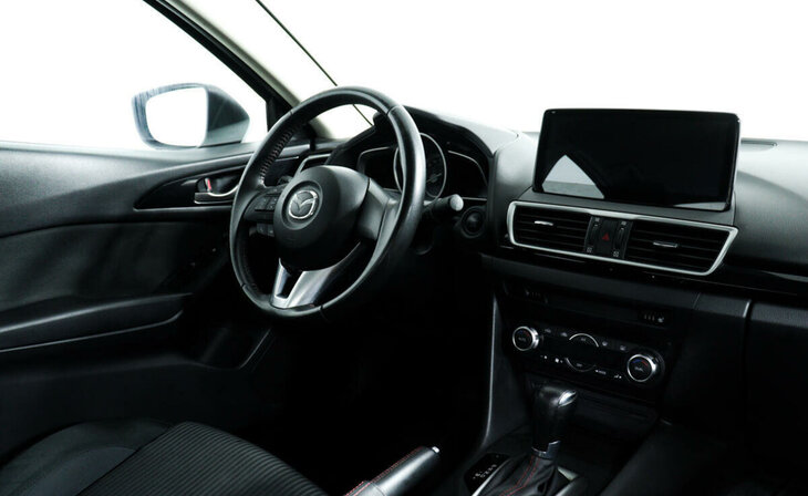 Mazda 3 - Фото 6