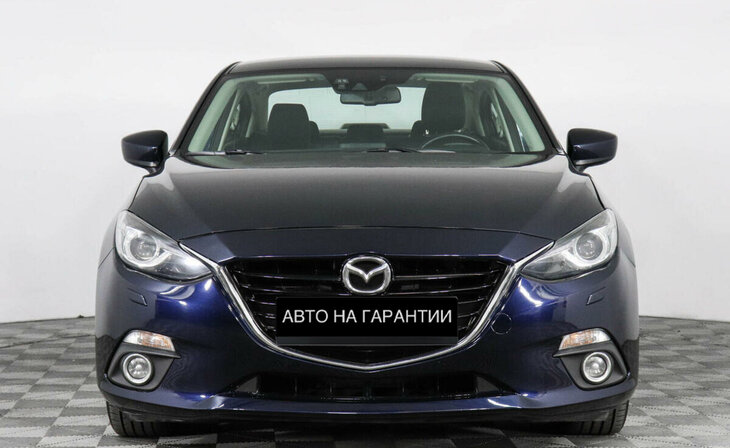 Mazda 3 - Фото 1