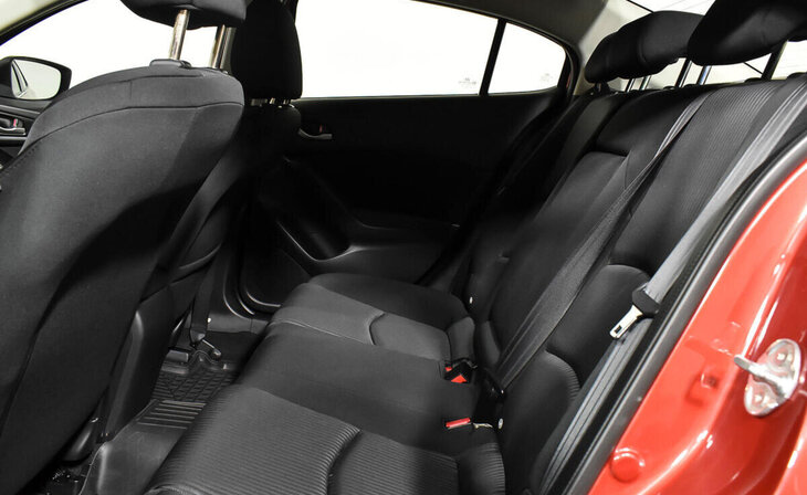 Mazda 3 - Фото 16
