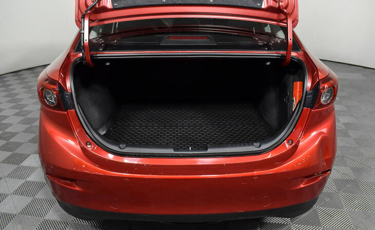 Mazda 3 - Фото 17