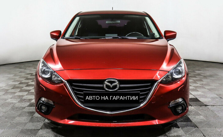 Mazda 3 - Фото 1