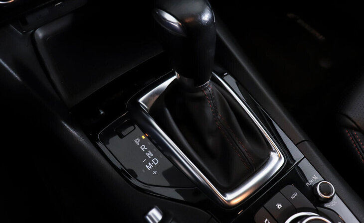 Mazda 3 - Фото 11