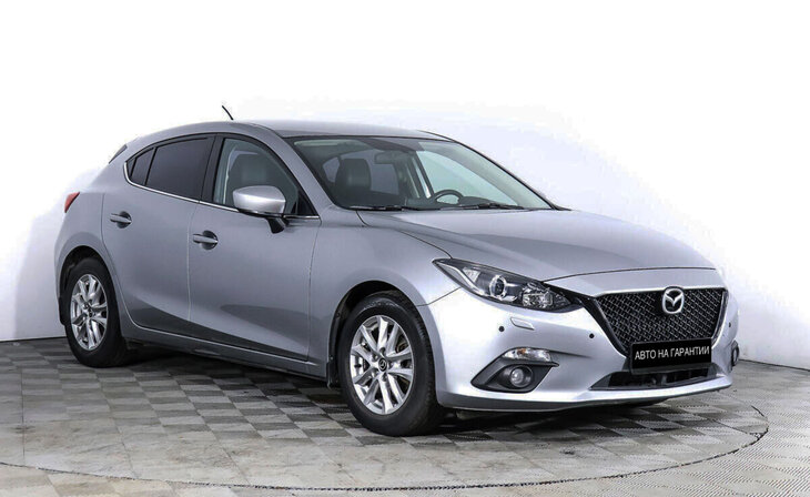 Mazda 3 - Фото 1