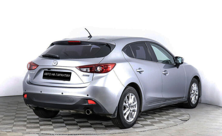 Mazda 3 - Фото 3