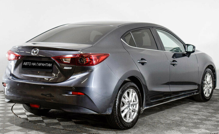 Mazda 3 - Фото 2