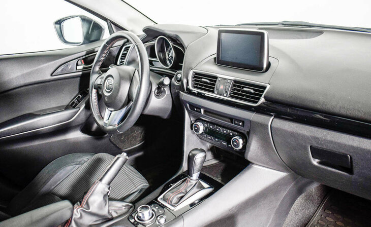 Mazda 3 - Фото 5