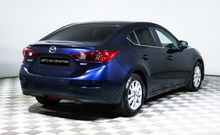 Mazda 3 - Фото 2