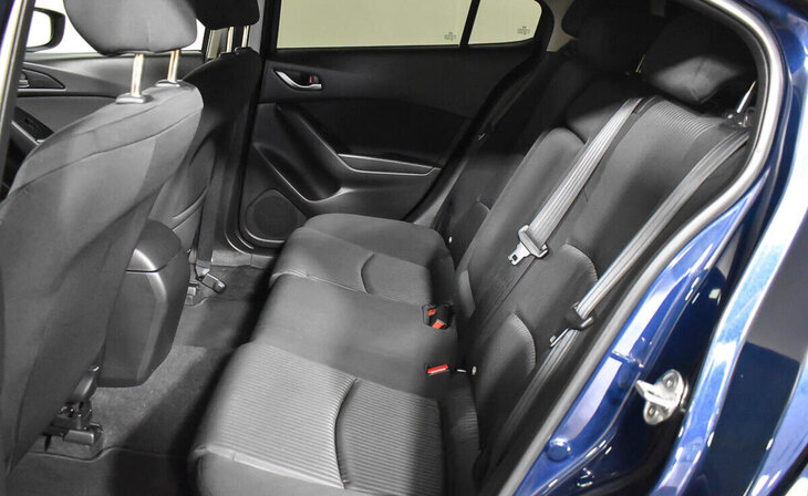 Mazda 3 - Фото 15