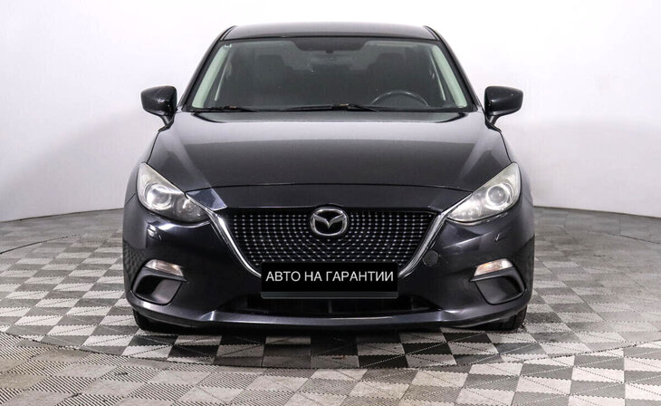 Mazda 3 - Фото 1