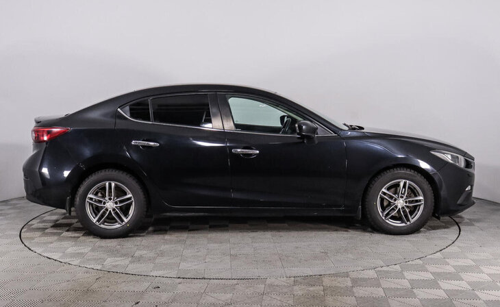 Mazda 3 - Фото 3