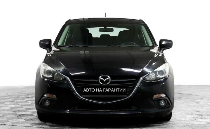 Mazda 3 - Фото 1