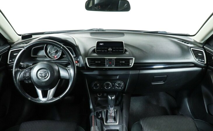 Mazda 3 - Фото 7