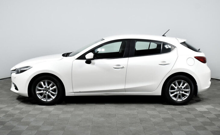 Mazda 3 - Фото 2