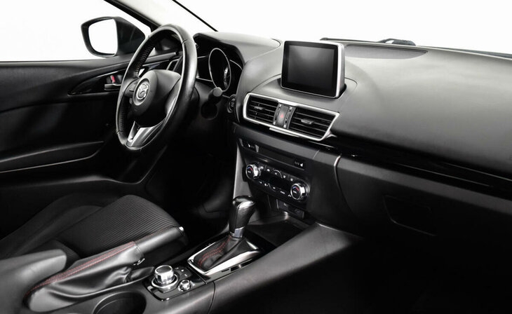 Mazda 3 - Фото 7