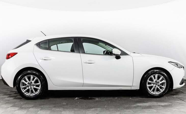 Mazda 3 - Фото 3