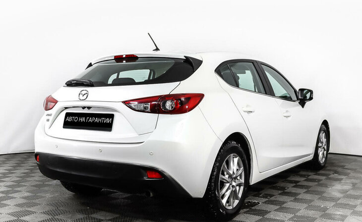 Mazda 3 - Фото 4
