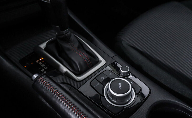 Mazda 3 - Фото 12