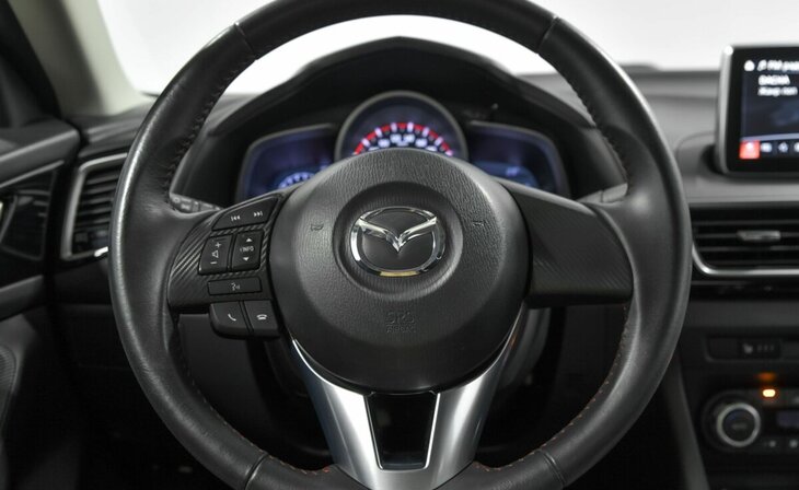 Mazda 3 - Фото 5