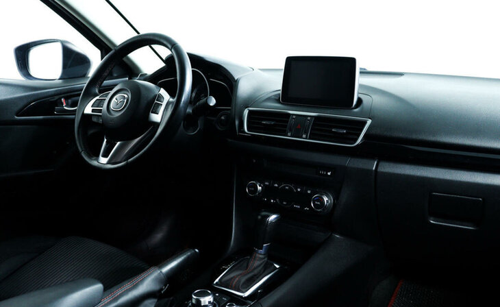 Mazda 3 - Фото 6