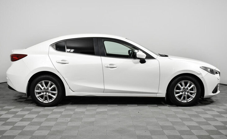 Mazda 3 - Фото 3