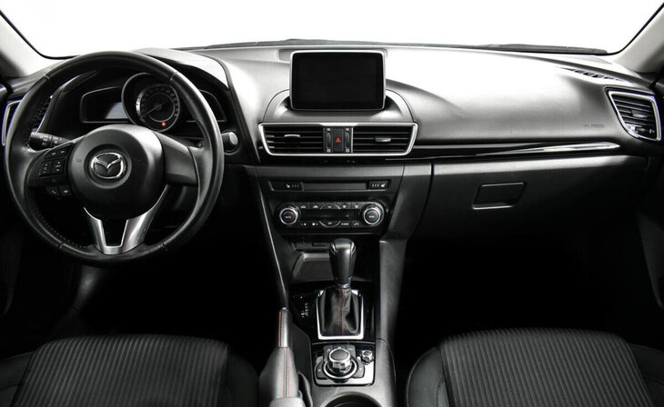 Mazda 3 - Фото 8